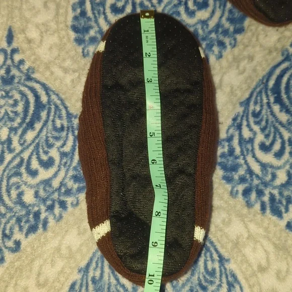 Soft 🏈 Slippers - Picture 6 of 9